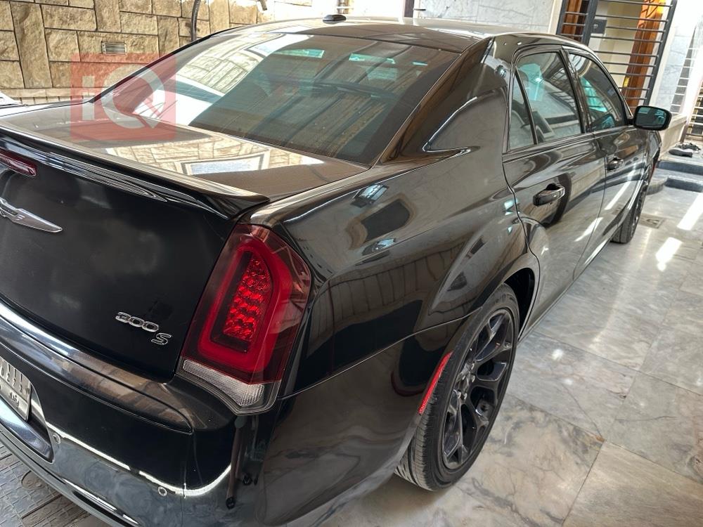 Chrysler 300